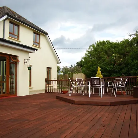 B&B Cranny's 3*