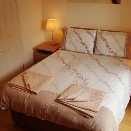 Bed & Breakfast Cranny's